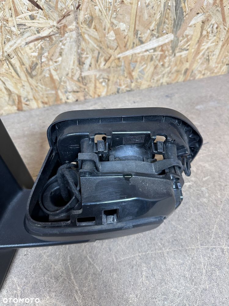 FORD BRONCO SPORT LUSTERKO LEWE 5 PIN - 5