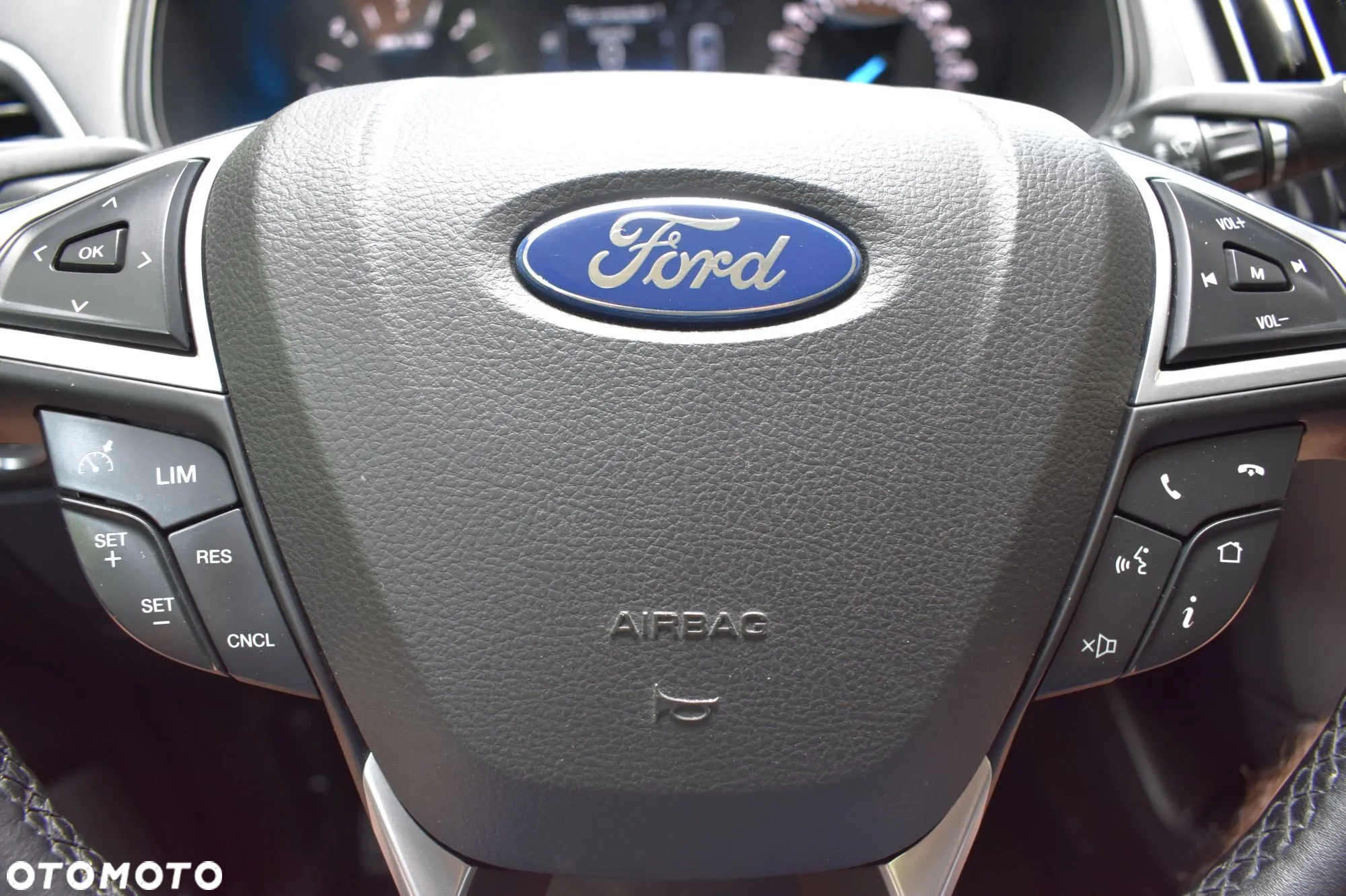 Ford S-Max 2.0 TDCi Trend - 29