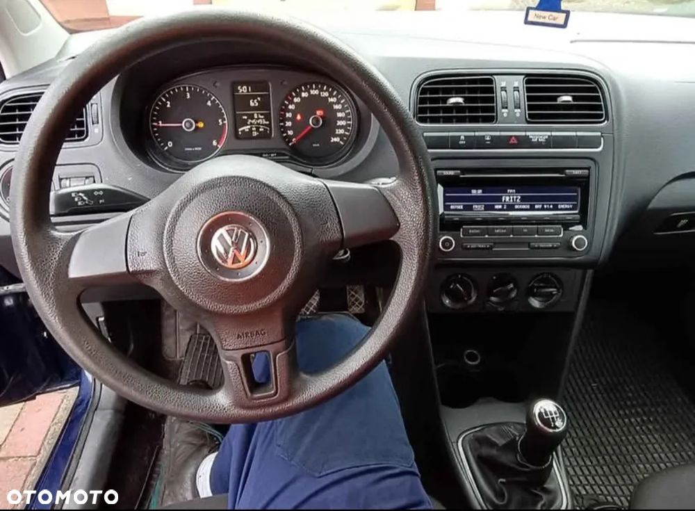 Volkswagen Polo - 5