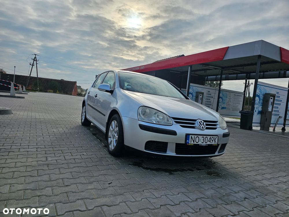 Volkswagen Golf V 1.6 Trendline - 5