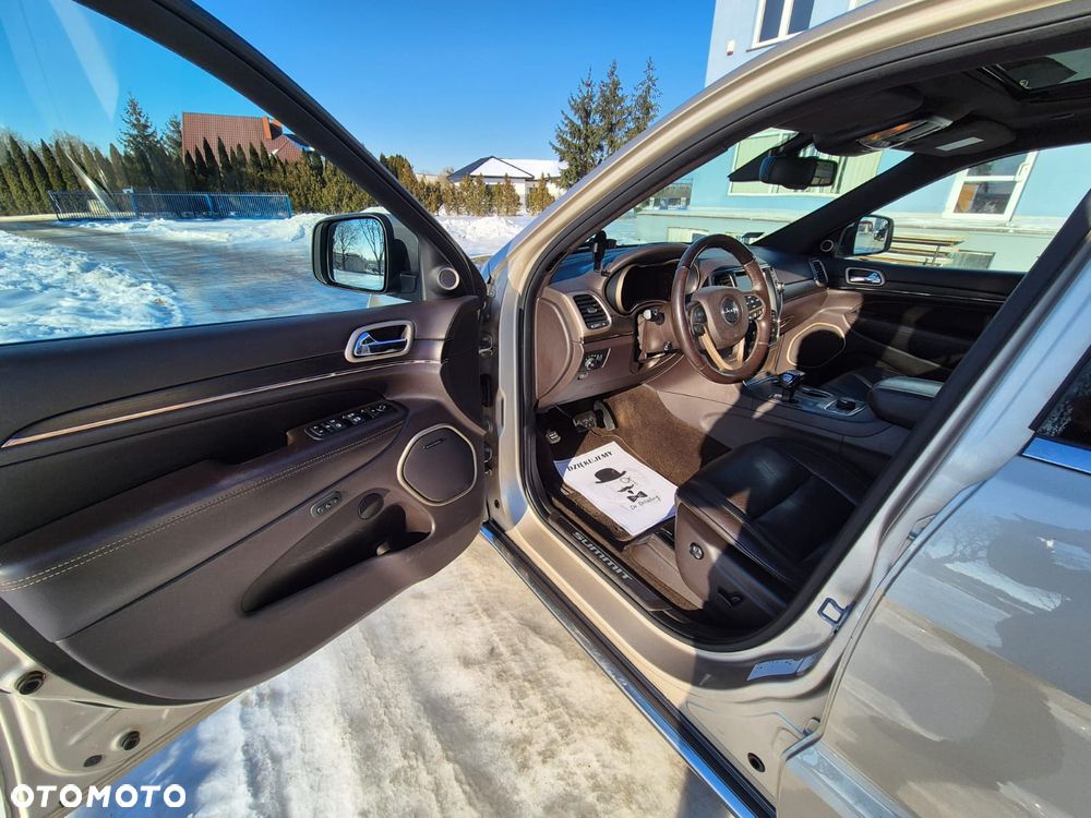 Jeep Grand Cherokee 3.0 CRD Overland Summit - 11