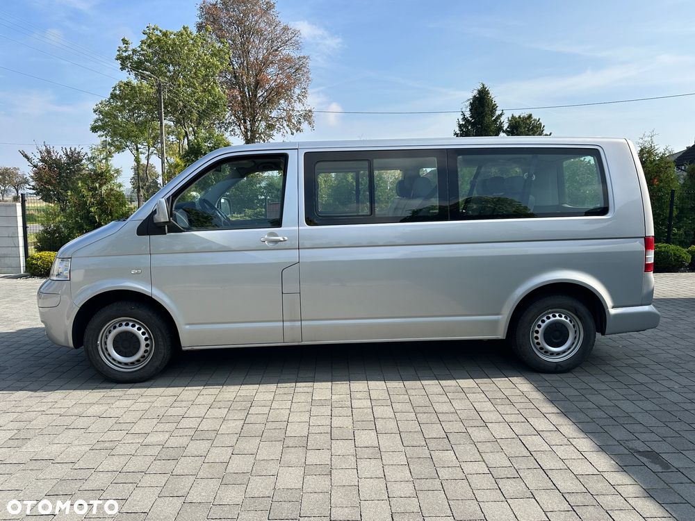 Volkswagen Transporter - 2
