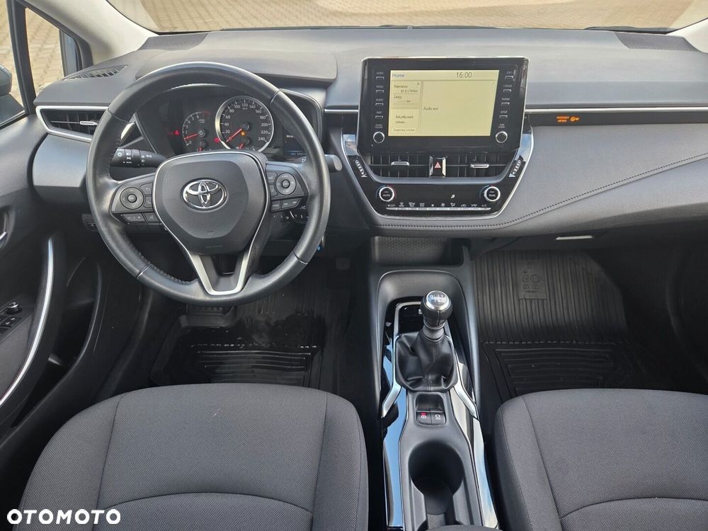 Toyota Corolla - 13