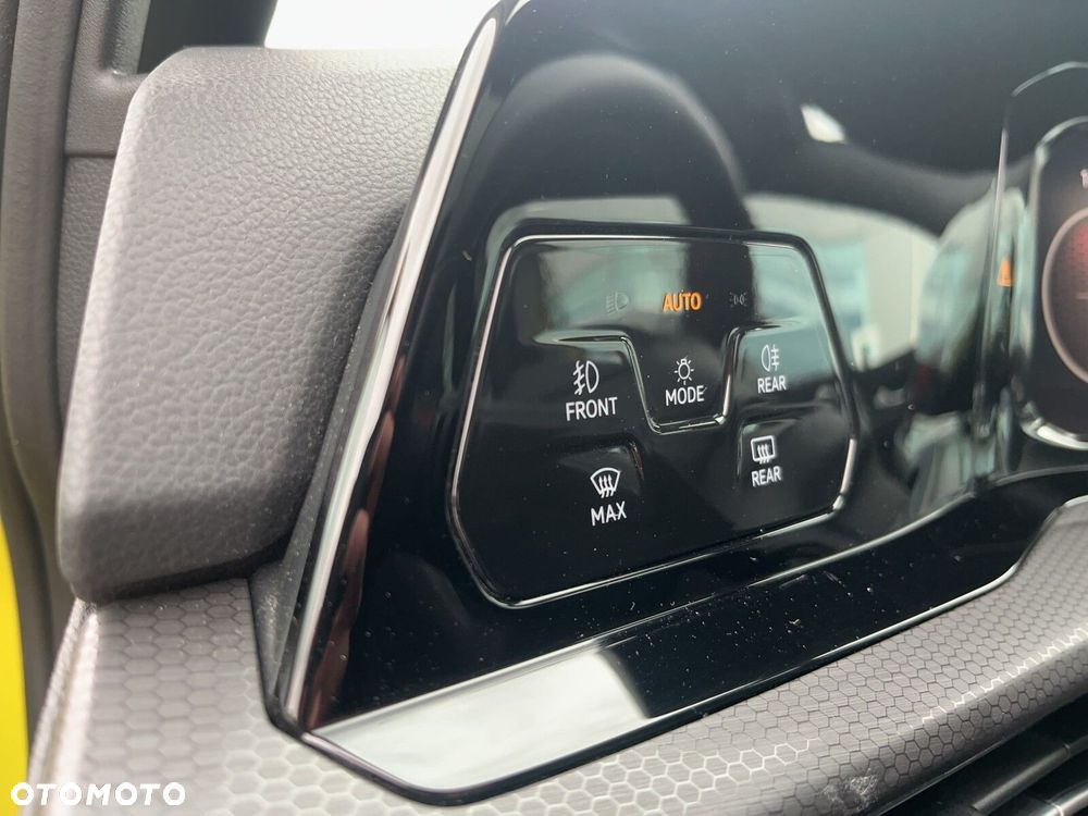 Volkswagen Golf 2.0 TSI GTI DSG - 24