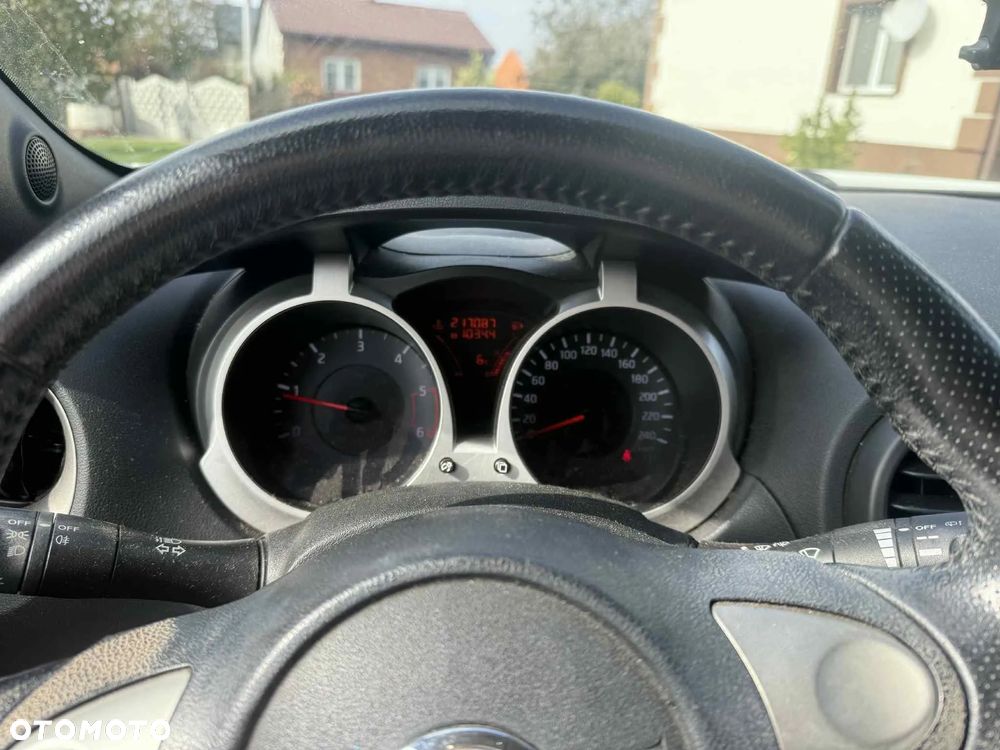 Nissan Juke - 16