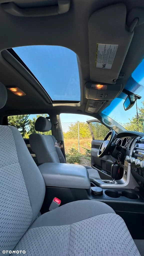 Toyota Tundra - 21