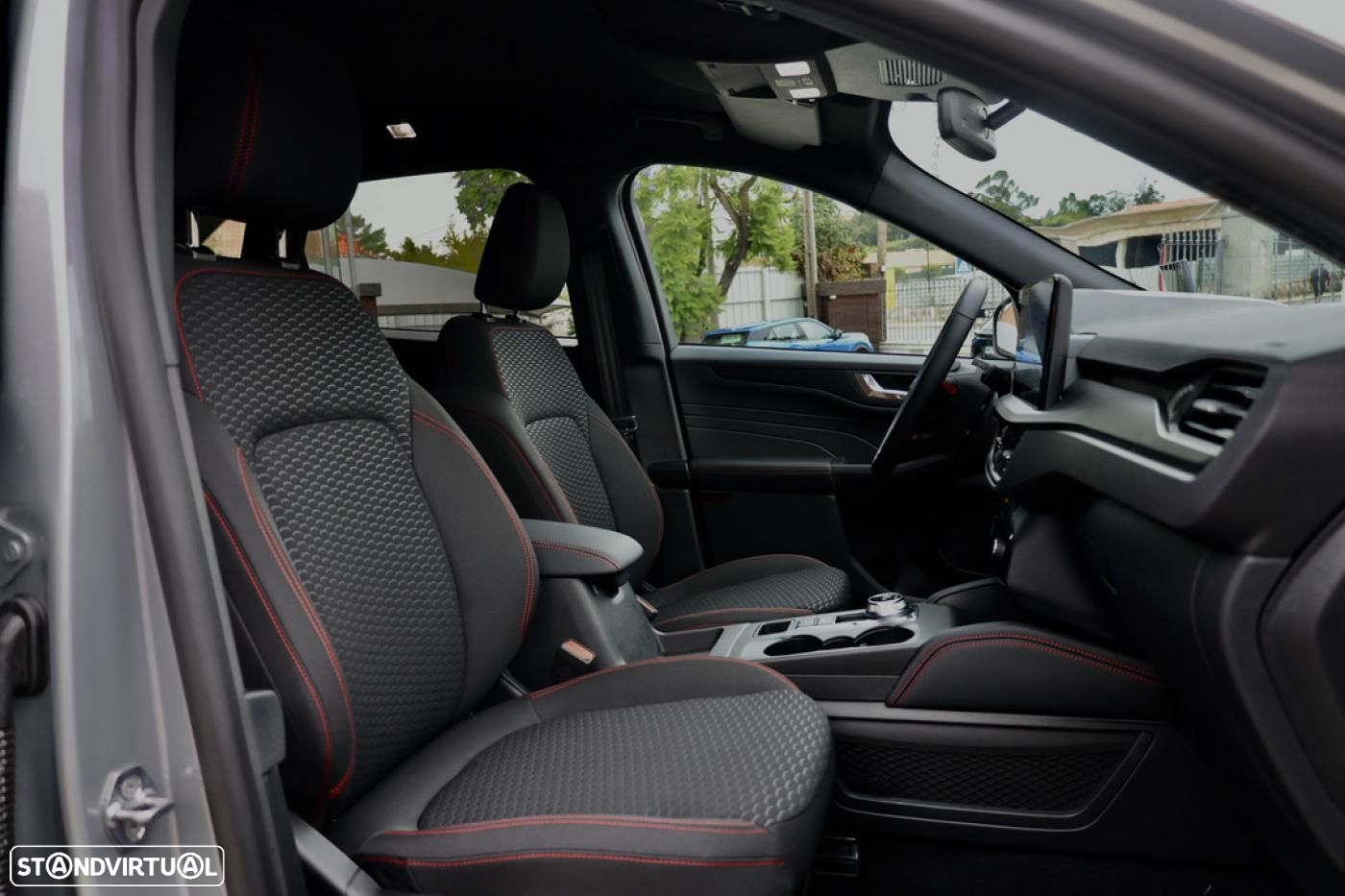 Ford Kuga 2.5 PHEV ST-Line - 8