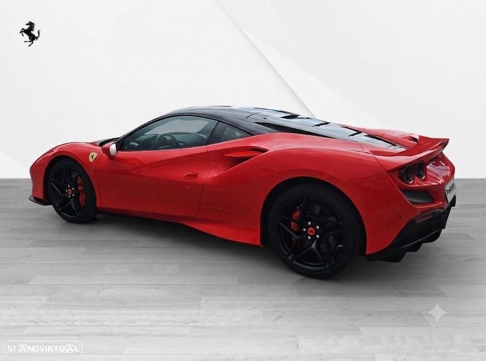 Ferrari F8 Tributo 3.9 Twin-Turbo V8 - 11