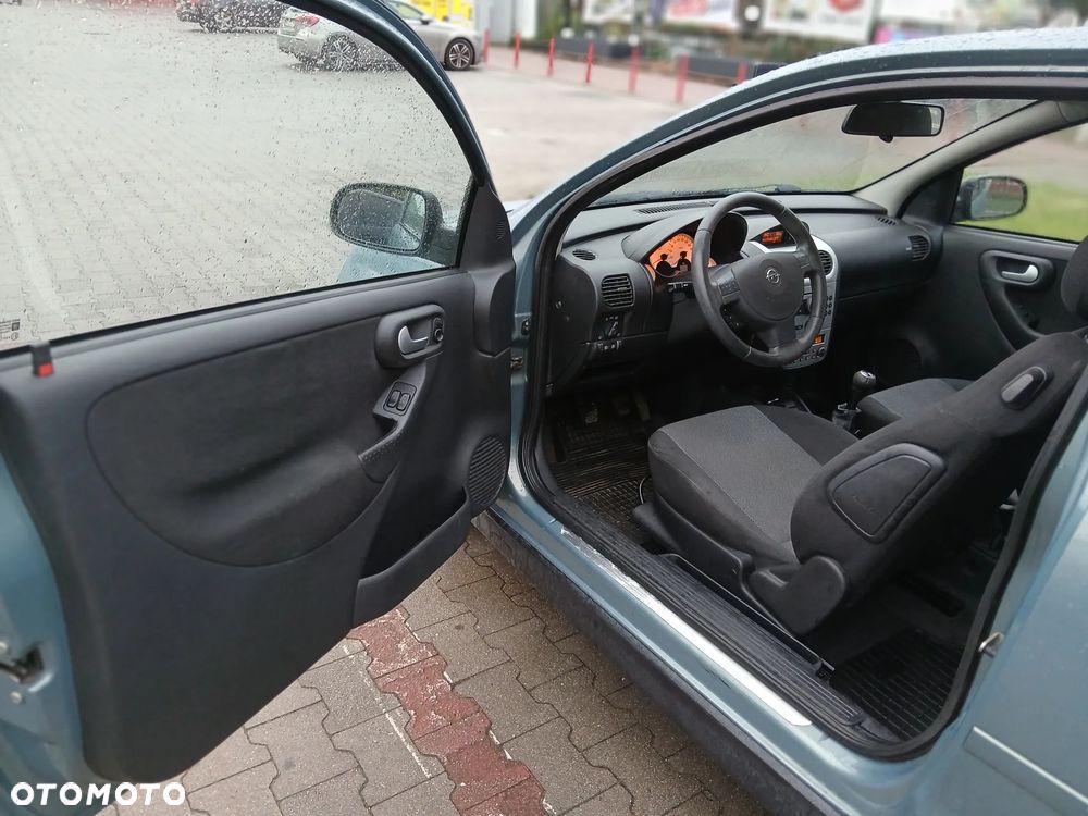 Opel Corsa 1.2 16V - 8