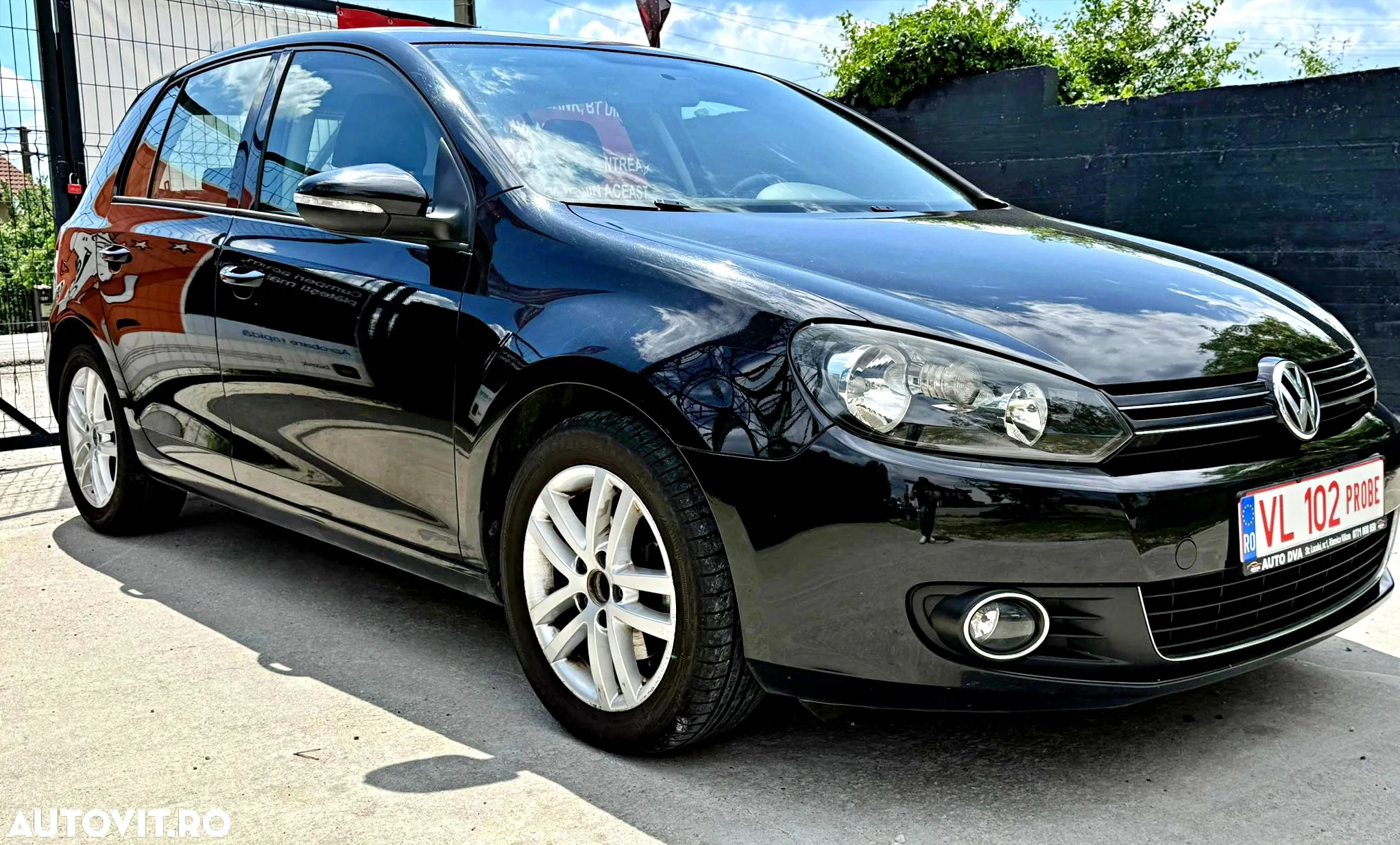 Volkswagen Golf 2.0 TDI BlueMotion Technology Highline - 2