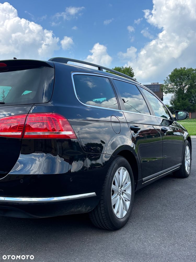 Volkswagen Passat 2.0 TDI Comfortline DSG - 8