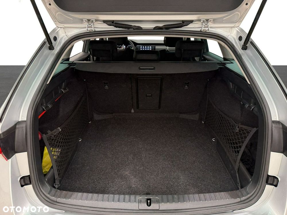 Skoda Octavia - 12