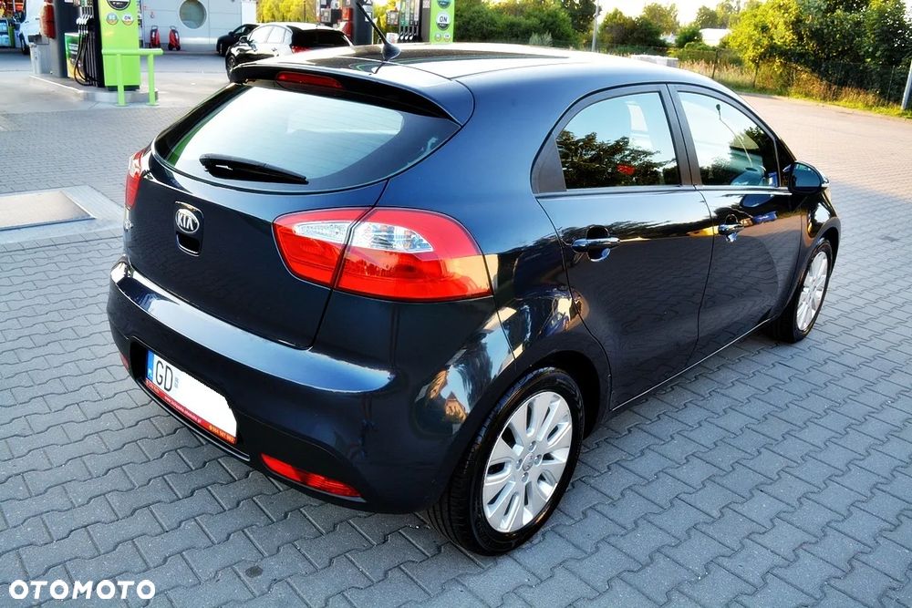 Kia Rio 1.2 Edition 7 - 4