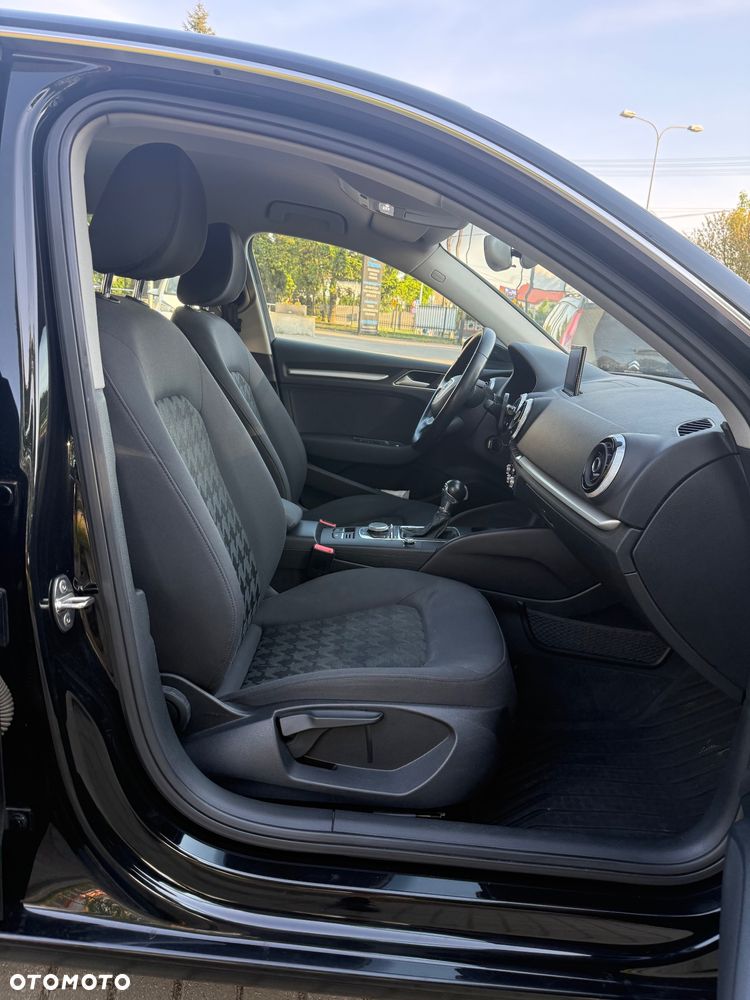 Audi A3 Sportback - 20