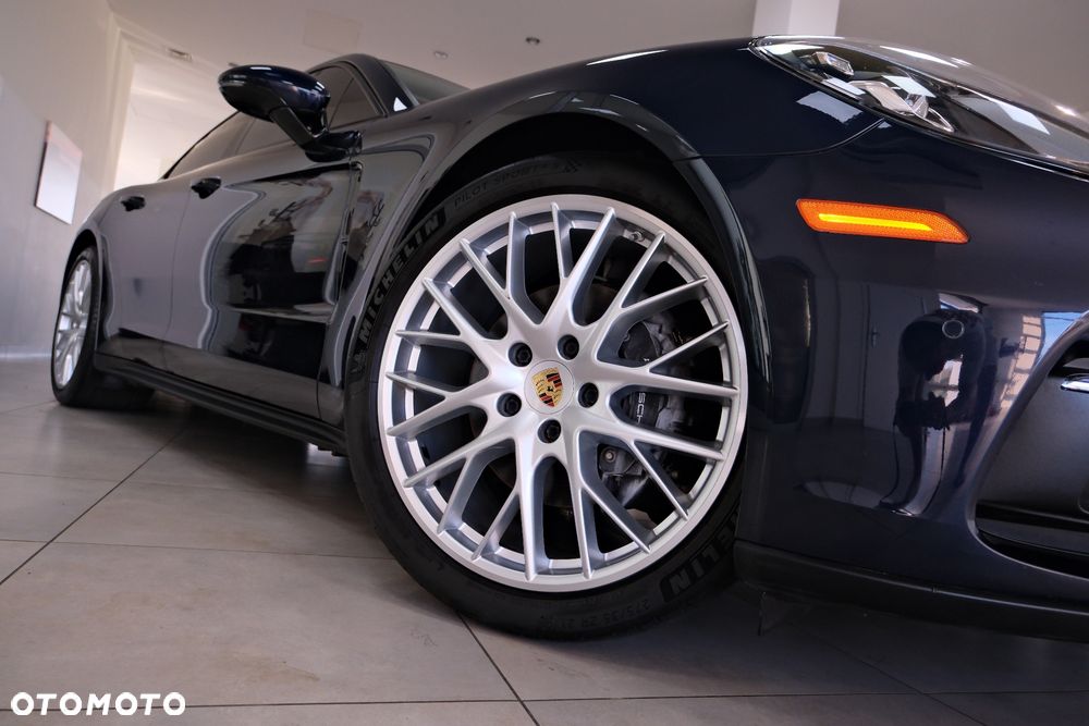 Porsche Panamera - 7