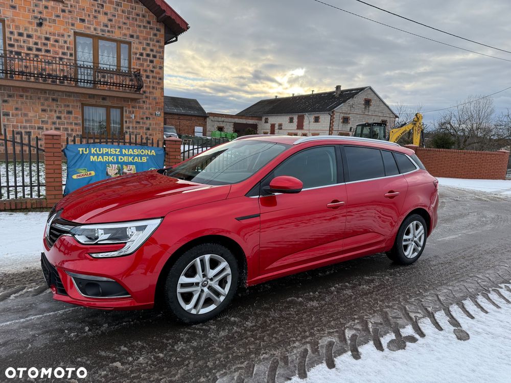 Renault Megane TCe 140 GPF BUSINESS EDITION - 11