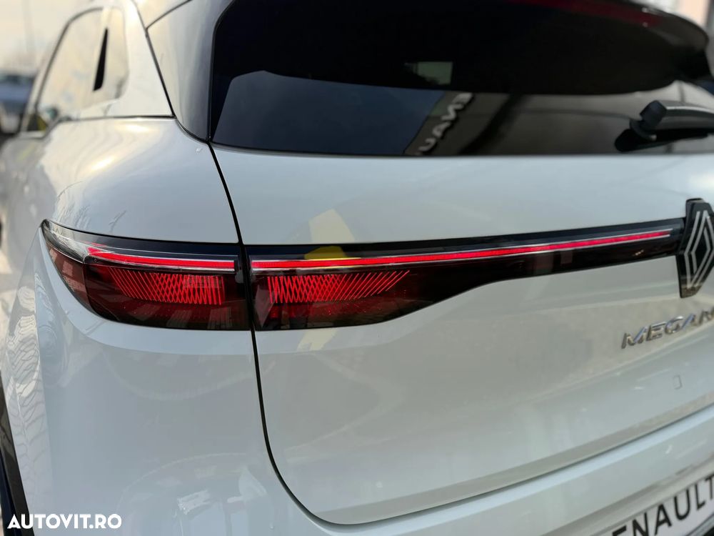 Renault Megane E-TECH 60 kWh 220 CP Iconic - 14