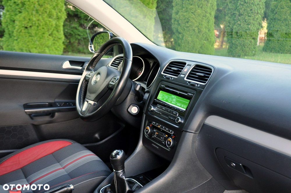 Volkswagen Golf - 18