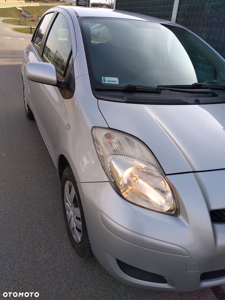 Toyota Yaris 1.0 Life - 4