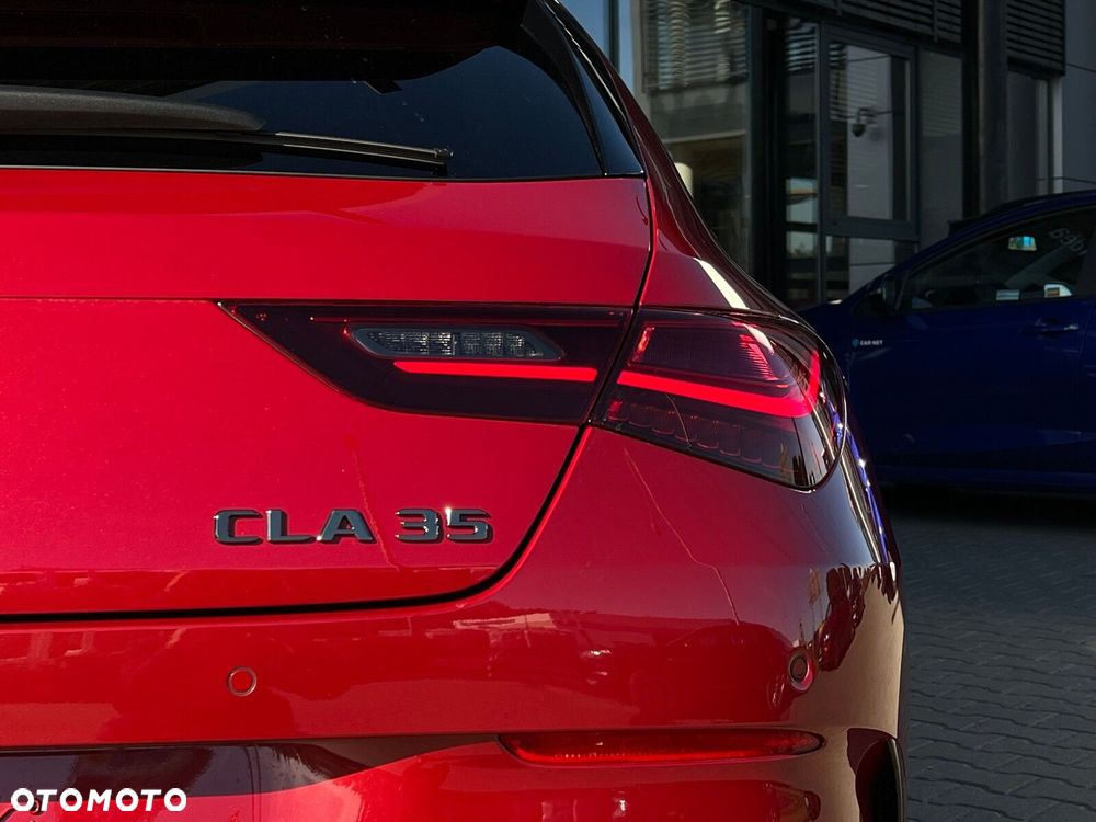 Mercedes-Benz CLA AMG 35 4-Matic 7G-DCT - 16