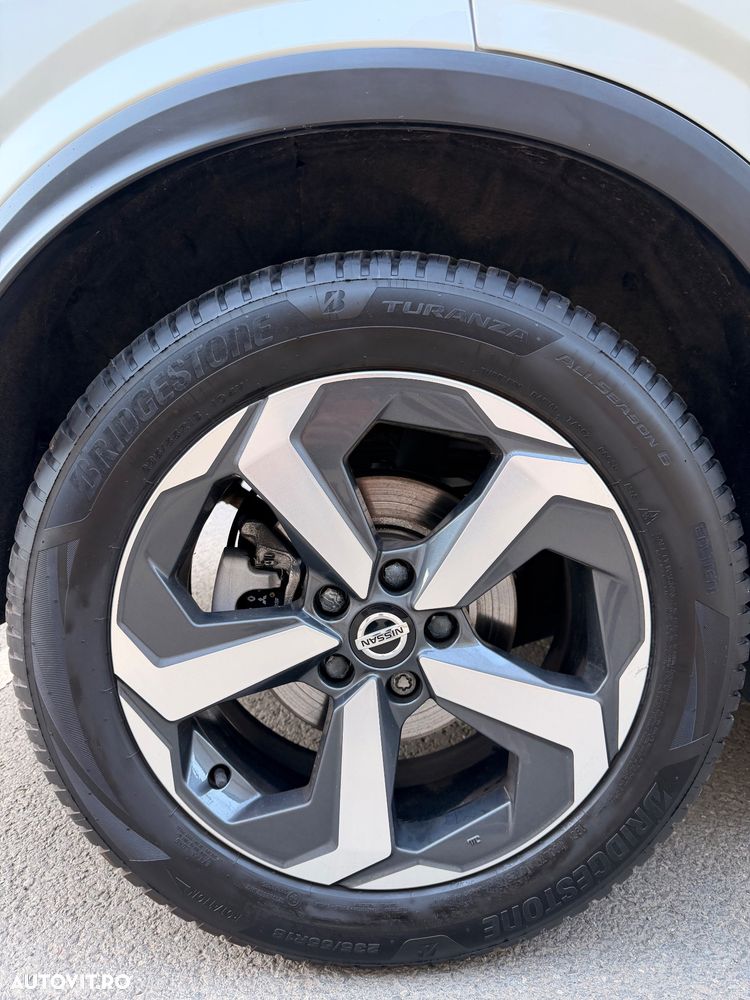 Nissan Qashqai - 12