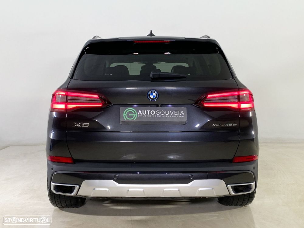 BMW X5 - 6