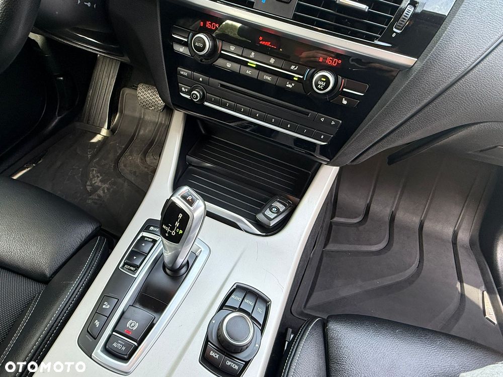 BMW X3 xDrive20d xLine - 16