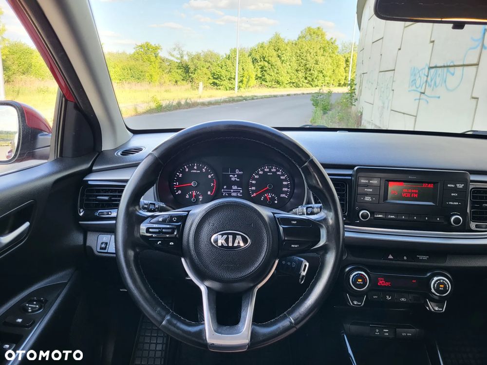 Kia Rio - 10
