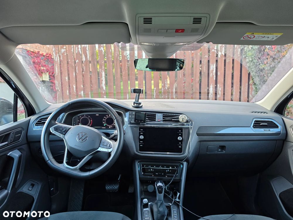 Volkswagen Tiguan - 20