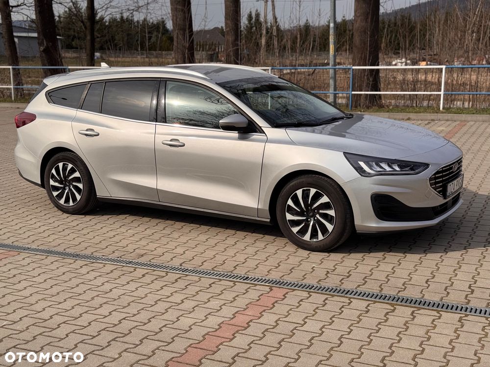 Ford Focus 1.0 EcoBoost Hybrid TITANIUM - 7