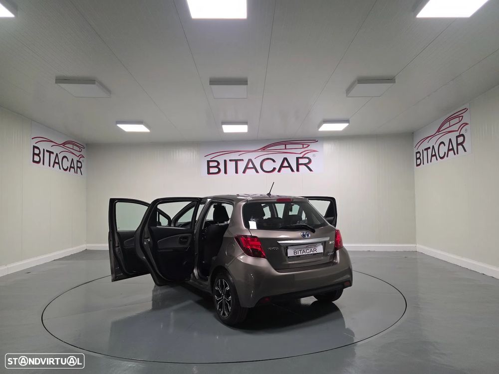 Toyota Yaris 1.5 HSD Comfort+P.Style - 20