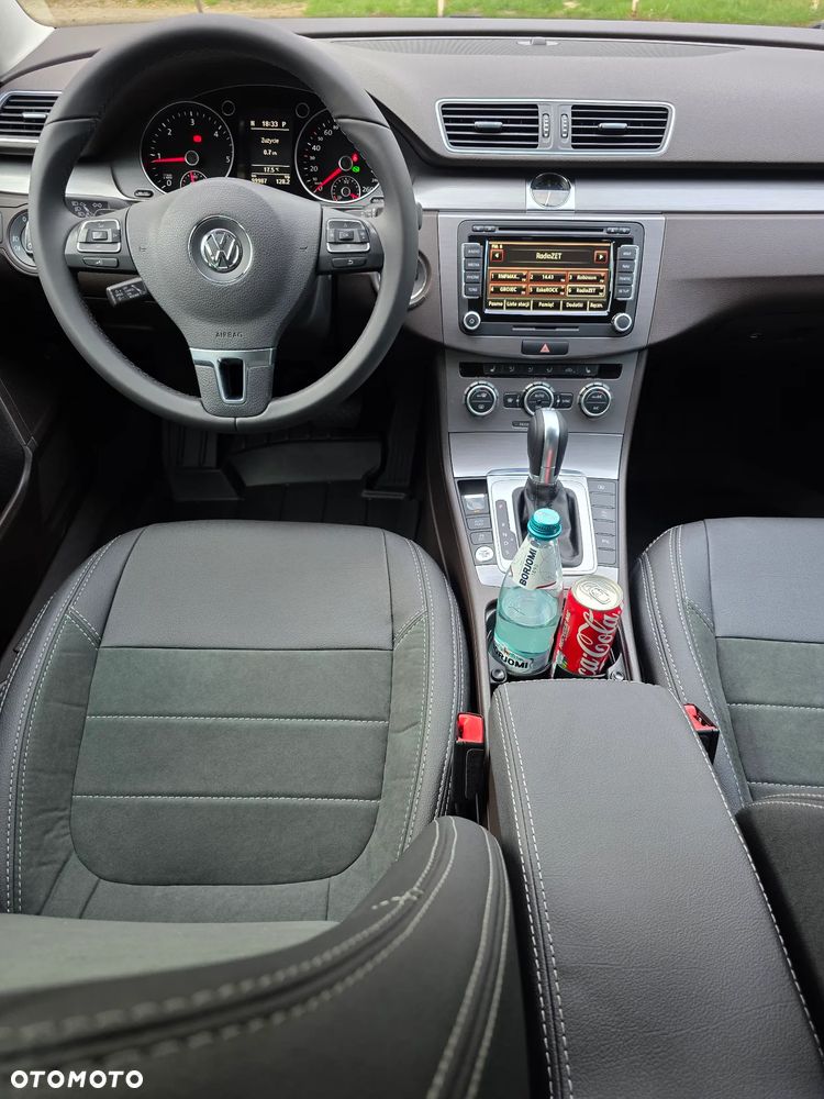 Volkswagen Passat 2.0 TDI Comfortline DSG - 37