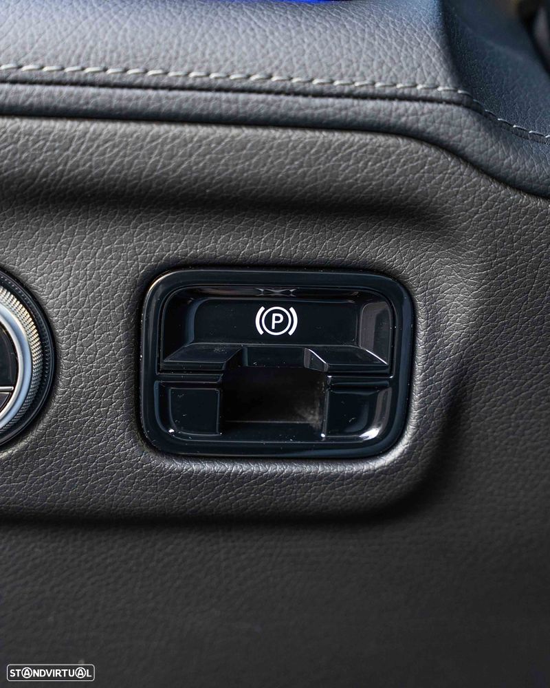 Mercedes-Benz EQE 350 - 30