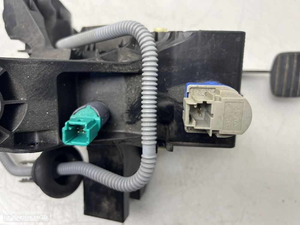 Pedal da Embraiagem FIAT TALENTO (296_) REF. 14017095 - 4