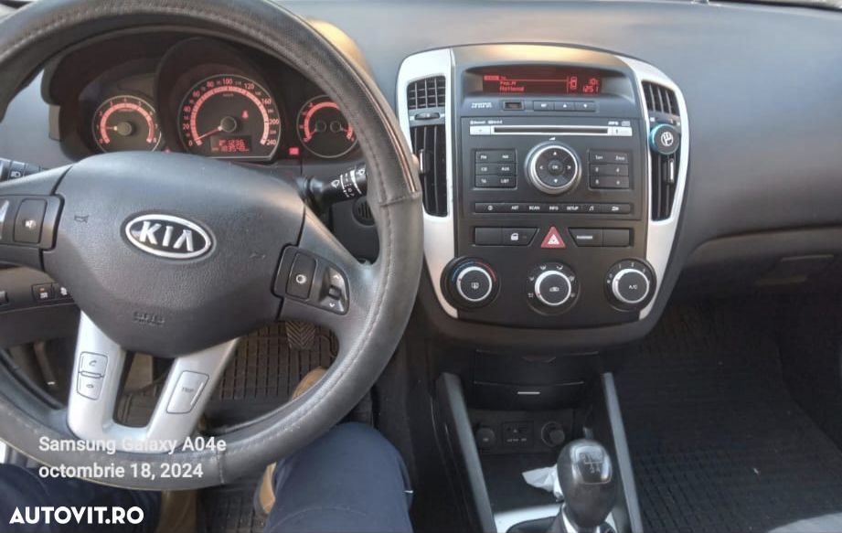 Kia Ceed Cee'd 1.4 GSL City - 8