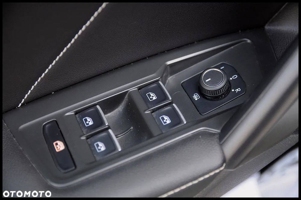 Volkswagen Tiguan 2.0 TSI 4Mot Comfortline DSG - 26