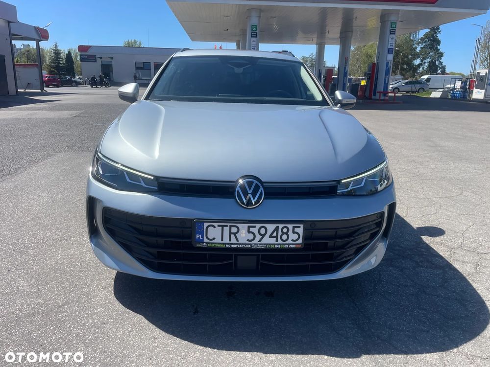 Volkswagen Passat - 3