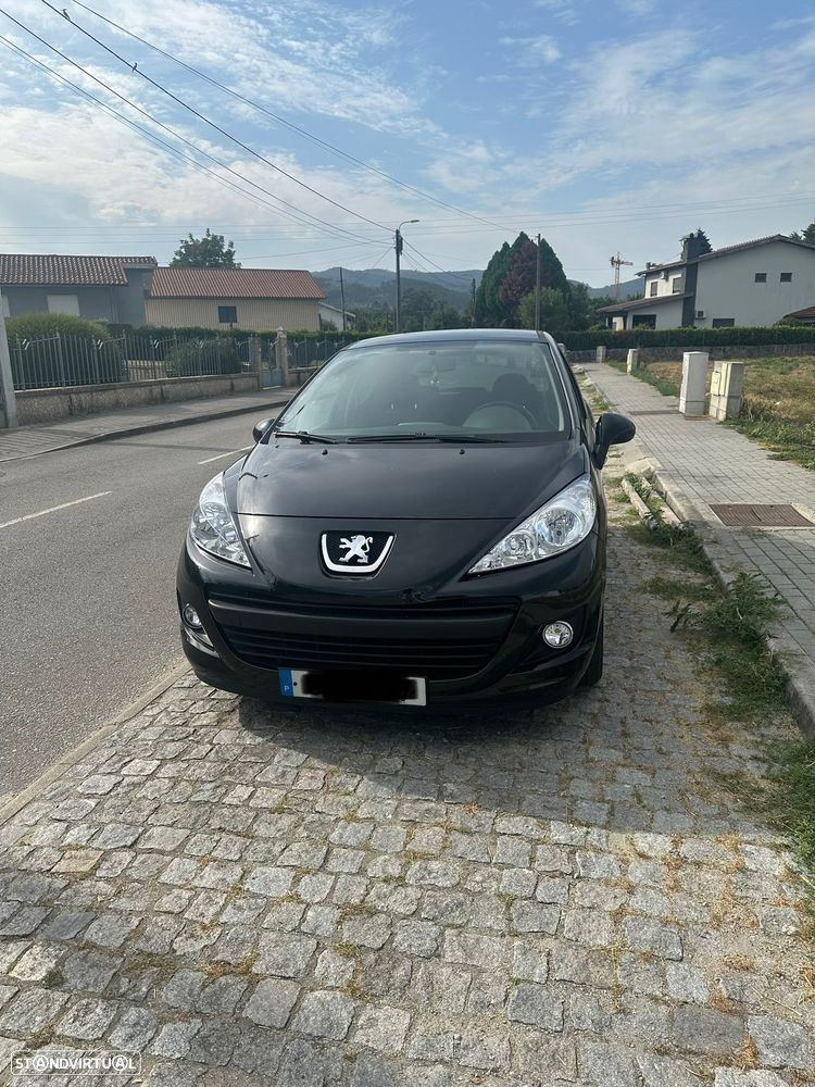 Peugeot 207 1.4 HDi Sport - 2