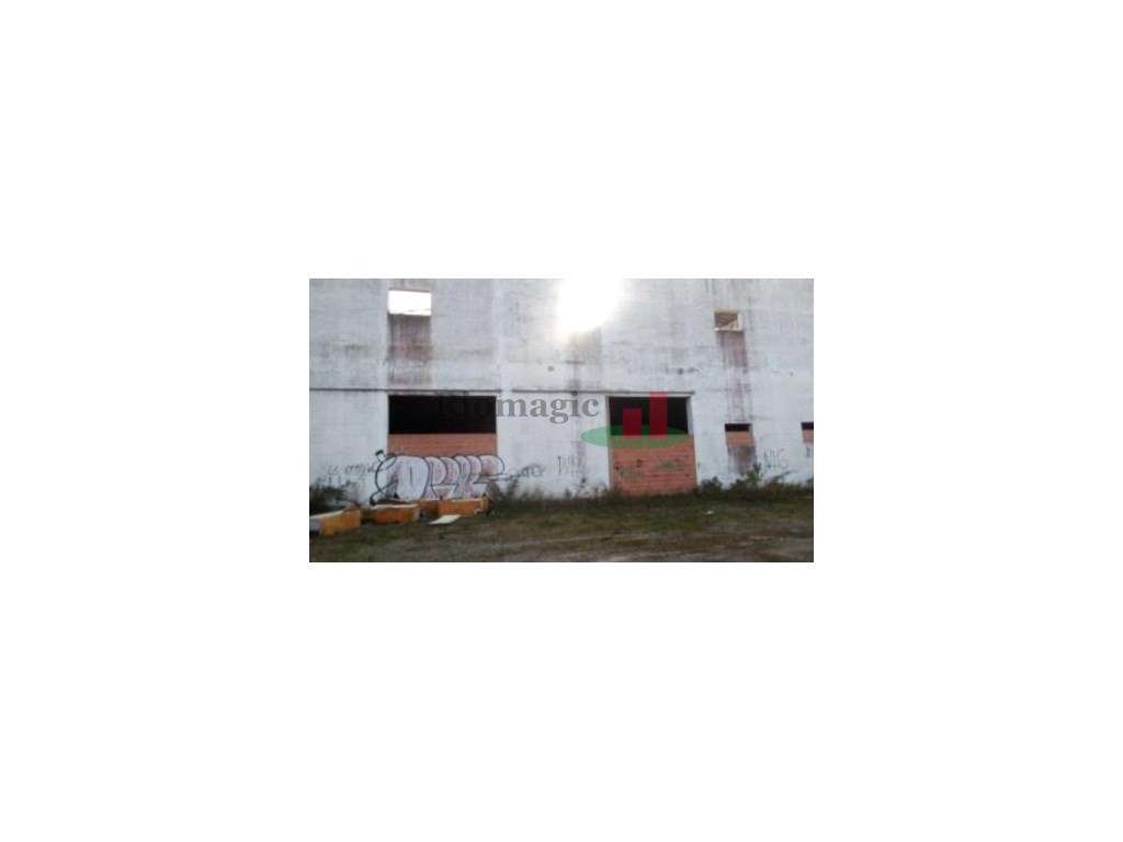 Armazém em Tomar***RIOMAGIC*** - Grande imagem: 4/16