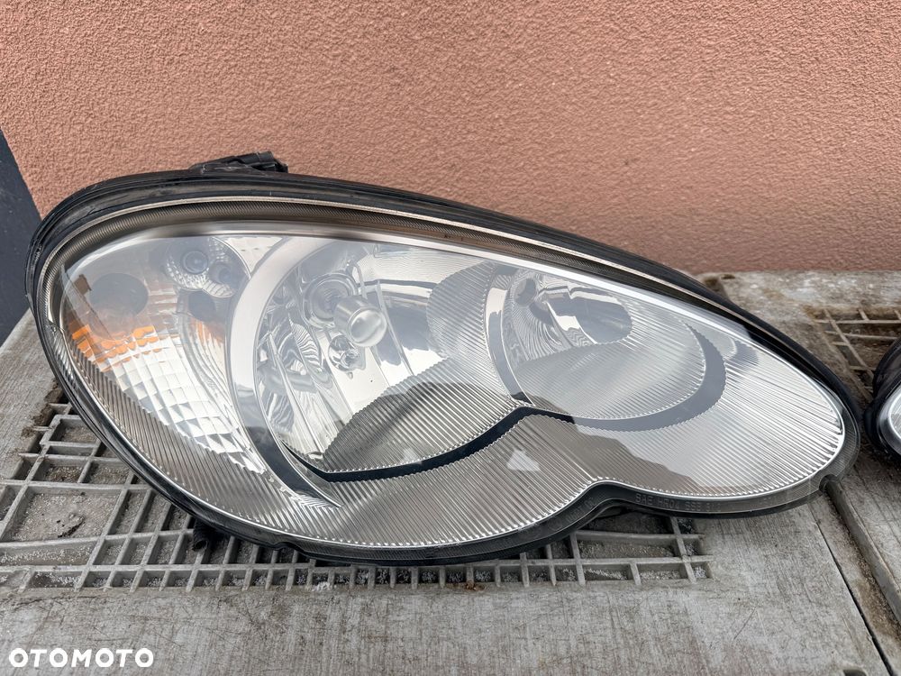 Lampa przednia CHRYSLER PT CRUISER LIFT KOMPLET EUROPA ORYGINALNE HELLA - 2