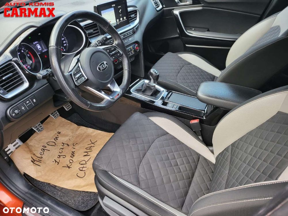 Kia ProCeed 1.6 CRDi SCR GT LINE - 28