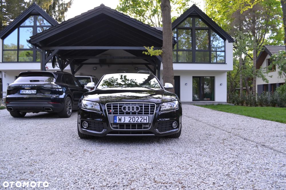 Audi S5 Coupé - 1