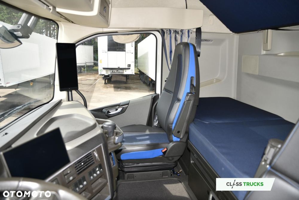 Volvo FH 460 AERO Globetrotter XL ACC i-Save I-ParkCool SideSkirts Mirror Cam - 27