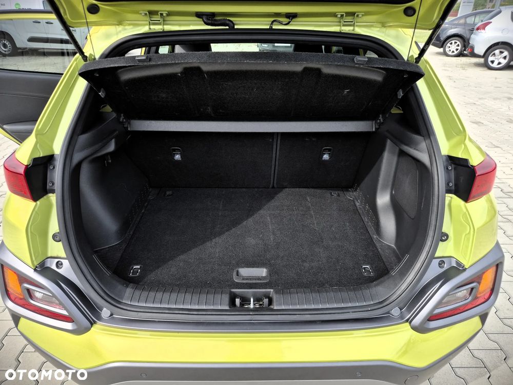 Hyundai Kona 1.6 T-GDI Premium 4WD DCT - 32