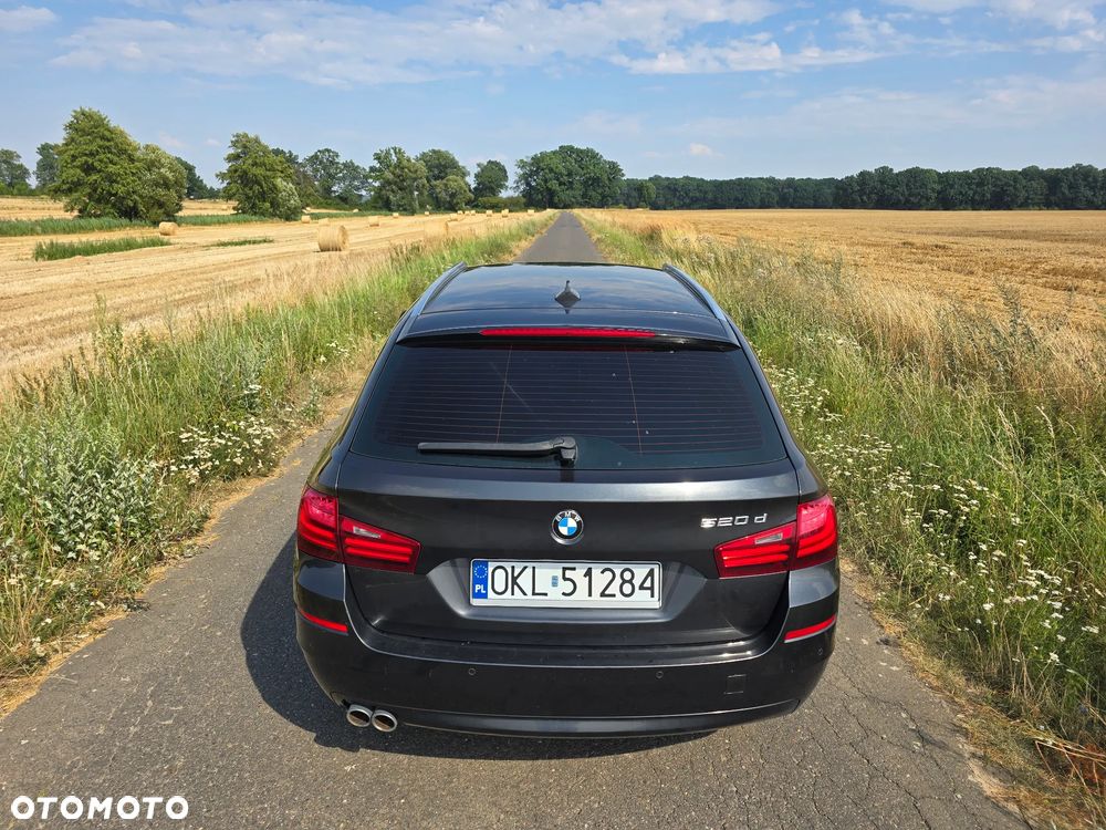 BMW Seria 5 520d - 3