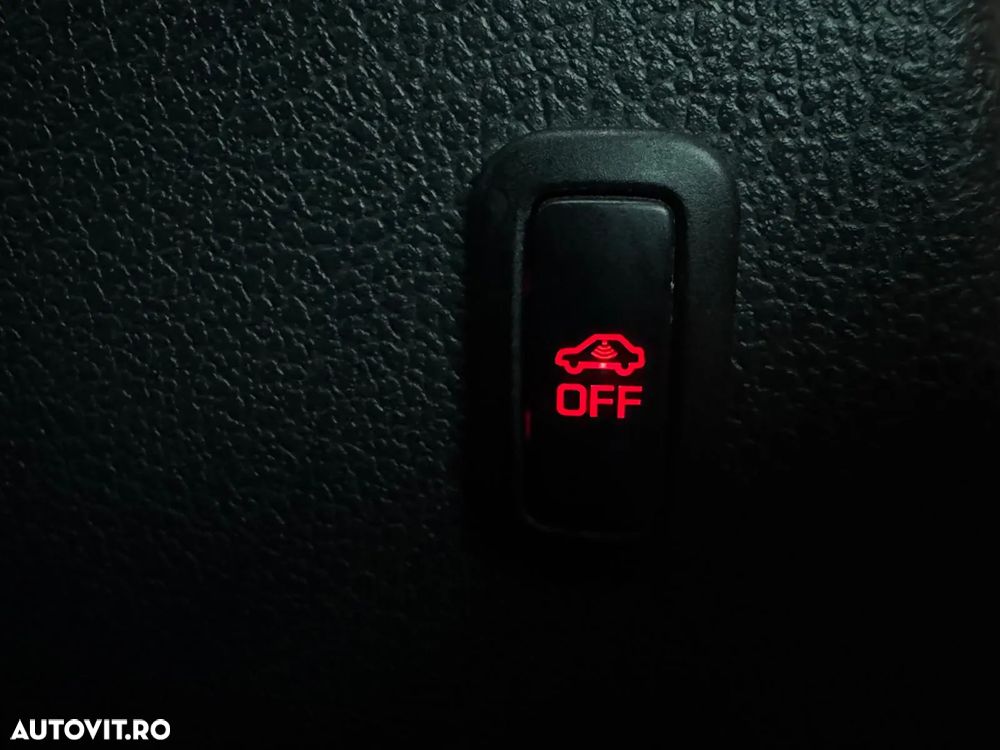 Volkswagen Tiguan 2.0 TDI SCR 4MOTION BlueMotion Technology DSG Lounge Sport & Style - 31