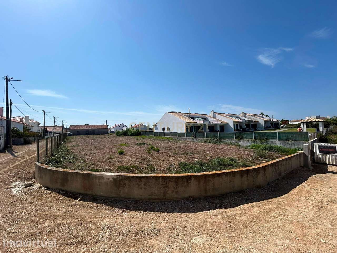 Terreno Urbano com 1.661m2, com capacidade construtiva de 498m2 em Azo - Grande imagem: 4/14