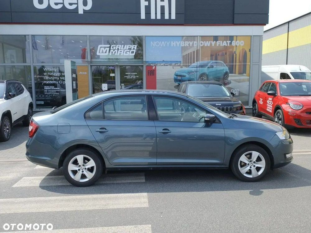 Skoda RAPID 1.0 TSI Ambition - 2