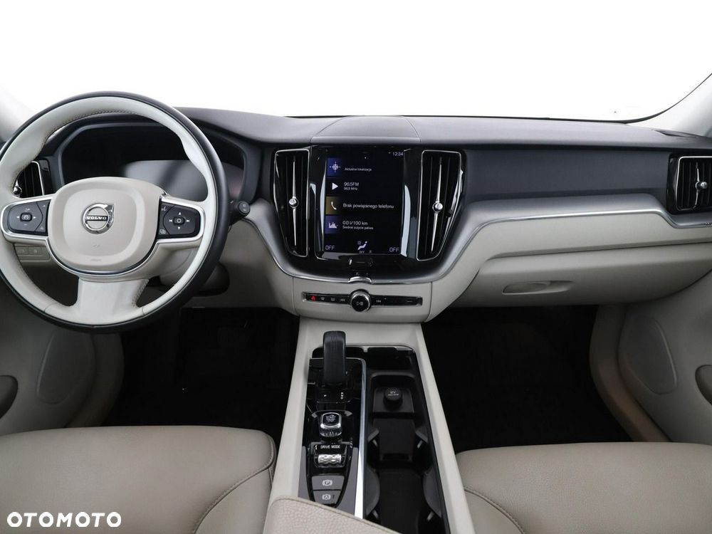 Volvo XC 60 T6 Plug-In Hybrid AWD Inscription Expression - 16