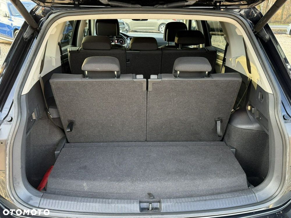 Volkswagen Tiguan Allspace 2.0 TDI 4Mot SCR Highline DSG 7os - 22